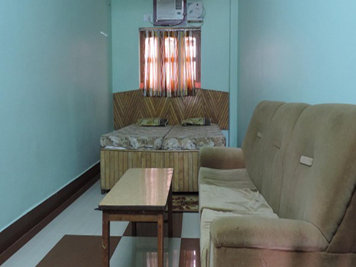 Hotel Anarkali Brahmapur Екстериор снимка